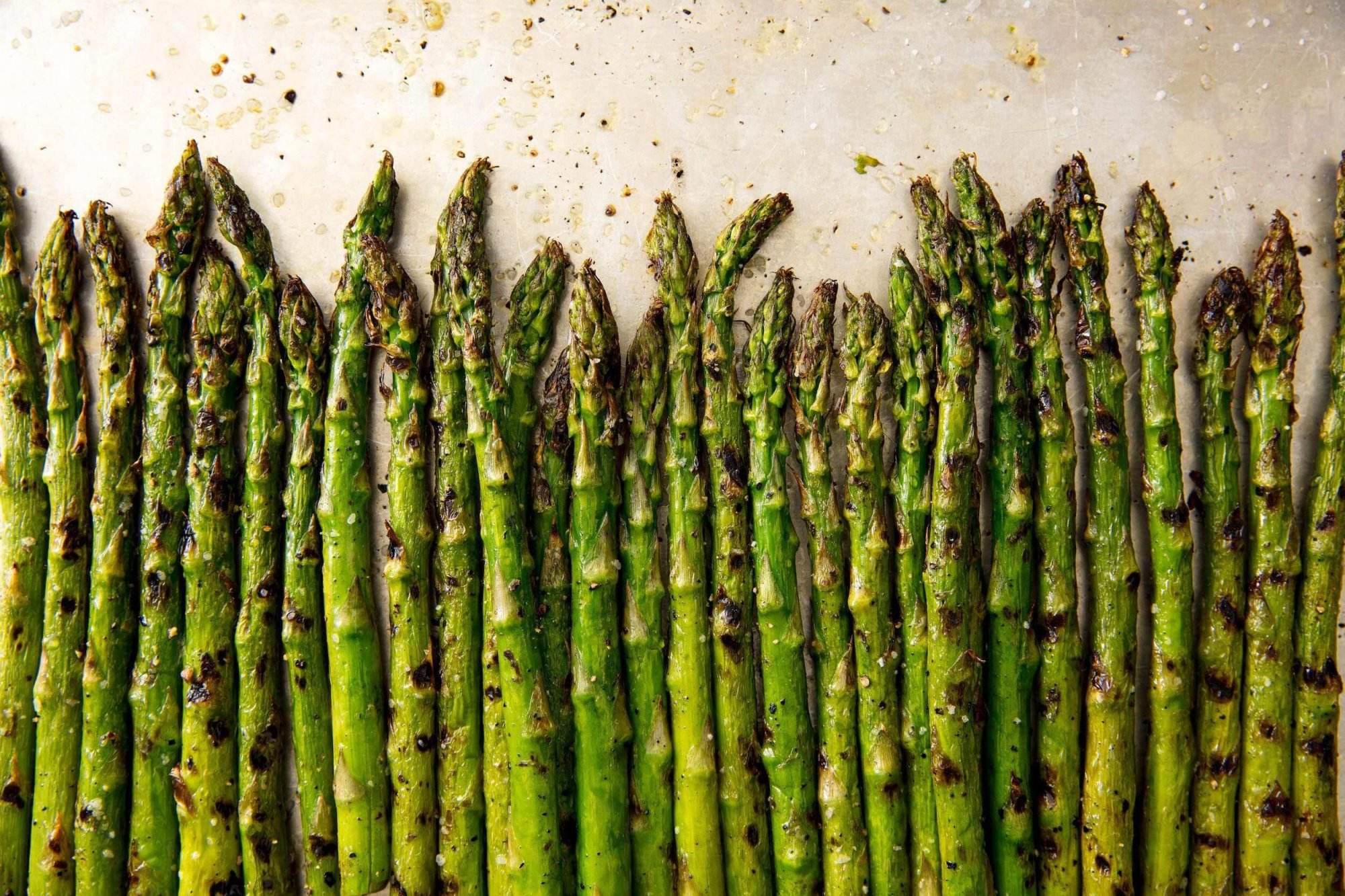 delish grilled asparagus 1522951967