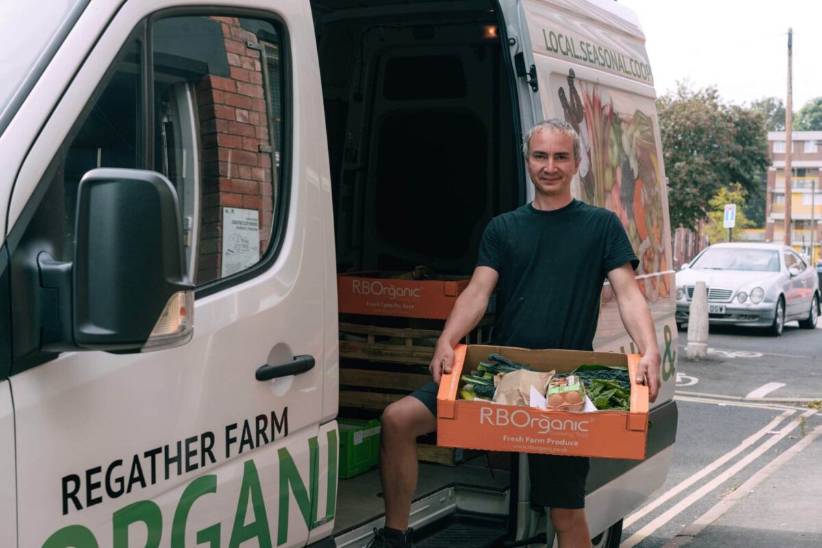 delivery driver with veg box