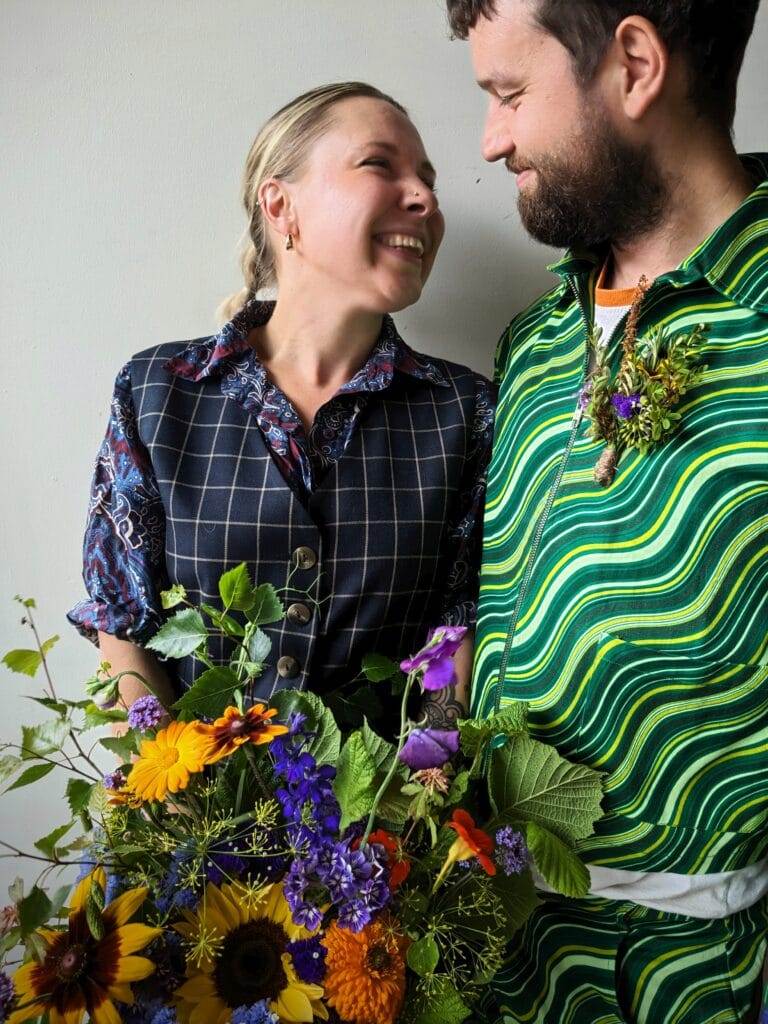 Happy customers of seasonal Wedding flowers