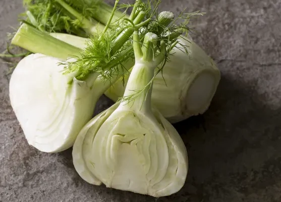 Fennel, Kohlrabi and Apple Salad